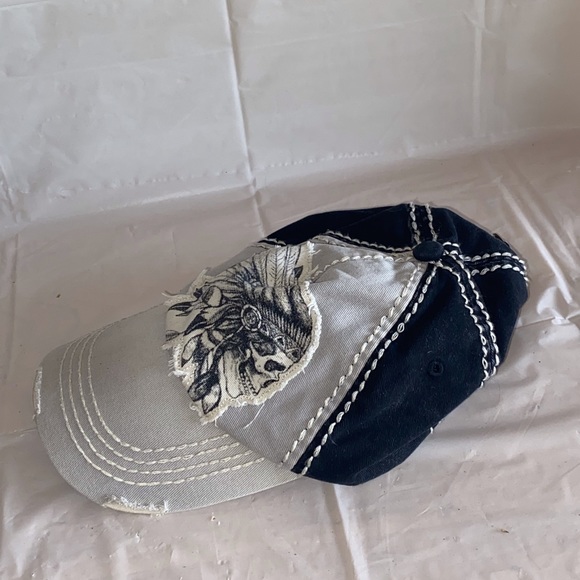 Womens baseball caps good condition - Picture 3 of 9